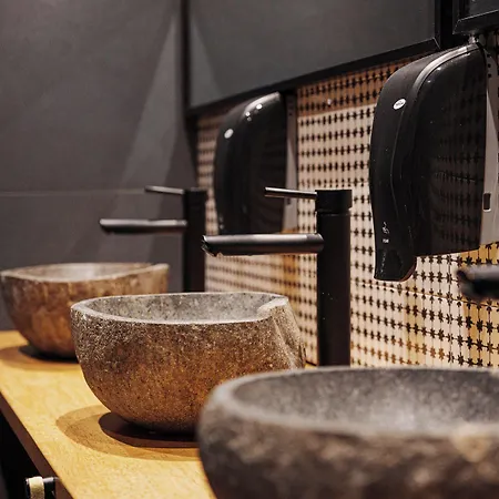 Le Maje Hostel Montpellier