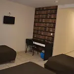 Le Maje אכסניה