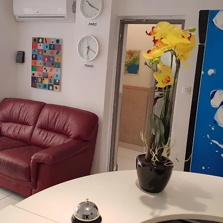 Vandrarhem Le Maje *