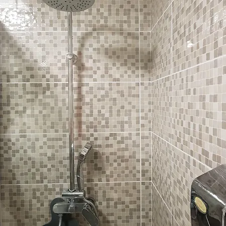 Vandrarhem Le Maje *