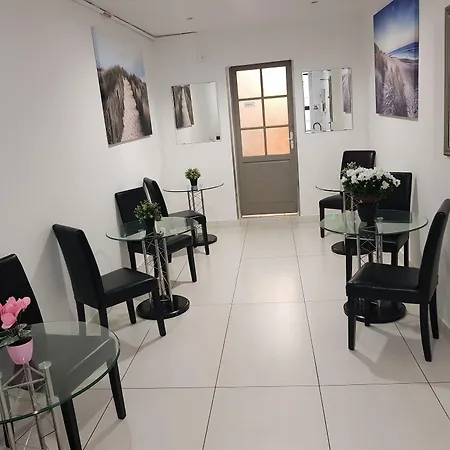 Auberge de jeunesse Le Maje *