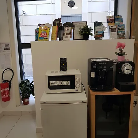 Le Maje ホステル