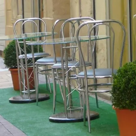 Auberge de jeunesse Le Maje *